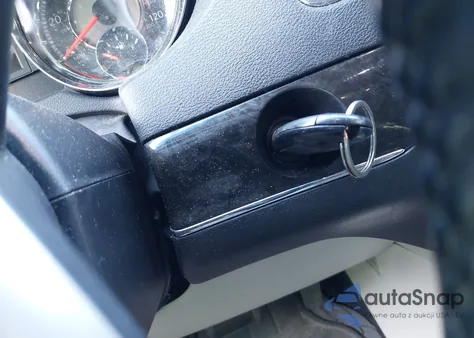 2016 Chrysler Town & Country Touring из США, поврежденный, VIN 2C4RC1BG2GR165143